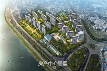 龙都和美苑.西郊，一中学区房，套三全明户型，好楼层带车库